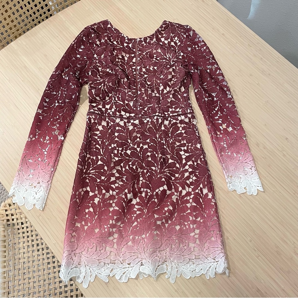 LF Angel BiBa xs long sleeve lace mini dress burgundy white ombré